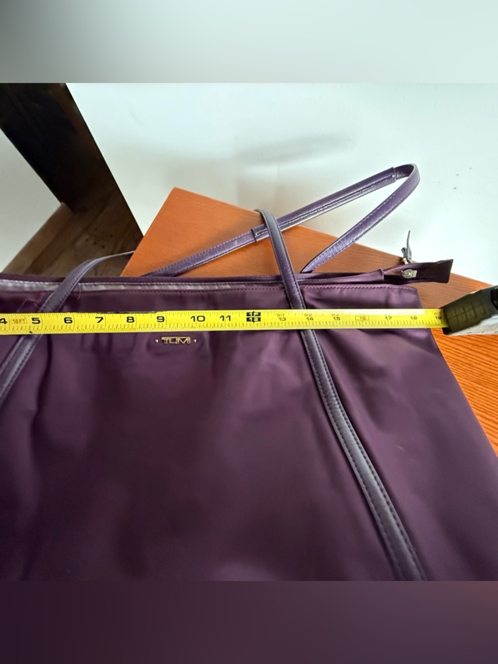 Tumi Voyageur Quintessential Tote/purple - Picture 9 of 9
